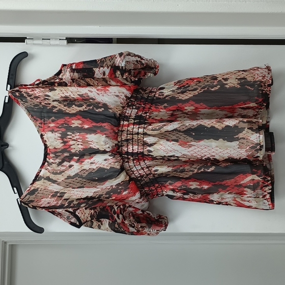 2 for$20 My Michelle summer top - Picture 5 of 5